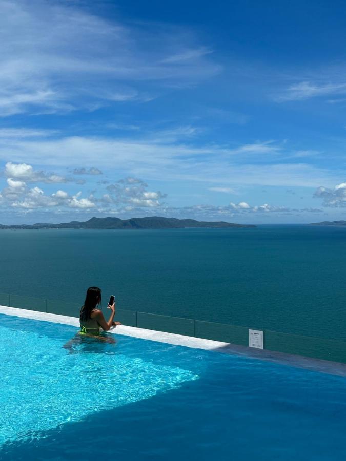 Copacabana Jomtien Beach High Floor Exteriör bild