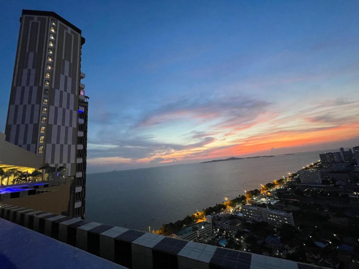 Copacabana Jomtien Beach High Floor Exteriör bild